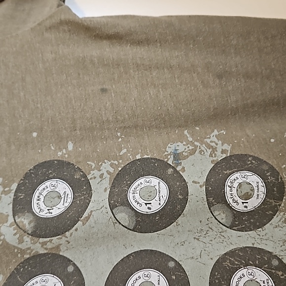 Garth Brooks Tour Tee and Hat Bundle - Picture 4 of 11